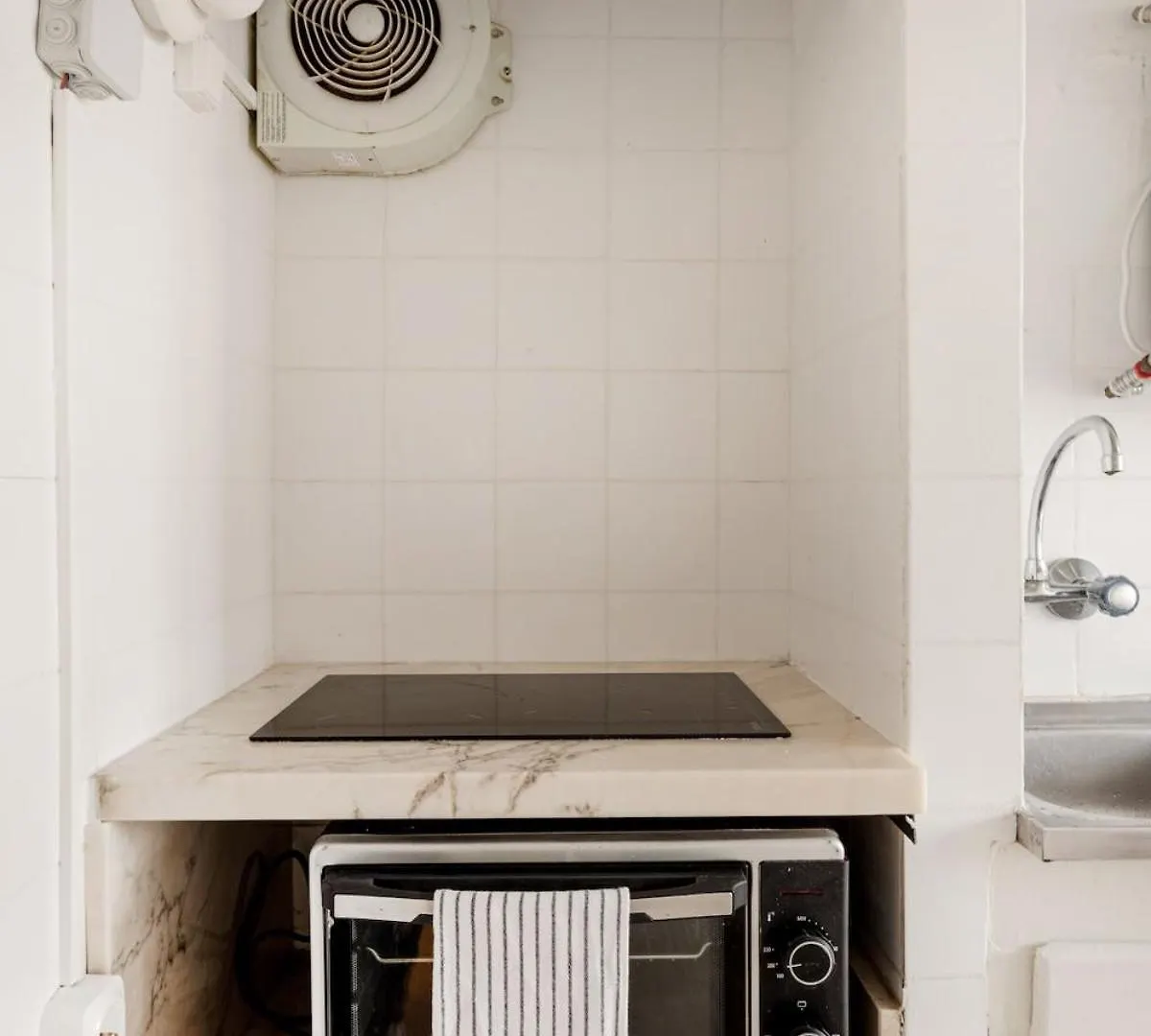 Chiado Cozy Loft Apartment Lisbon