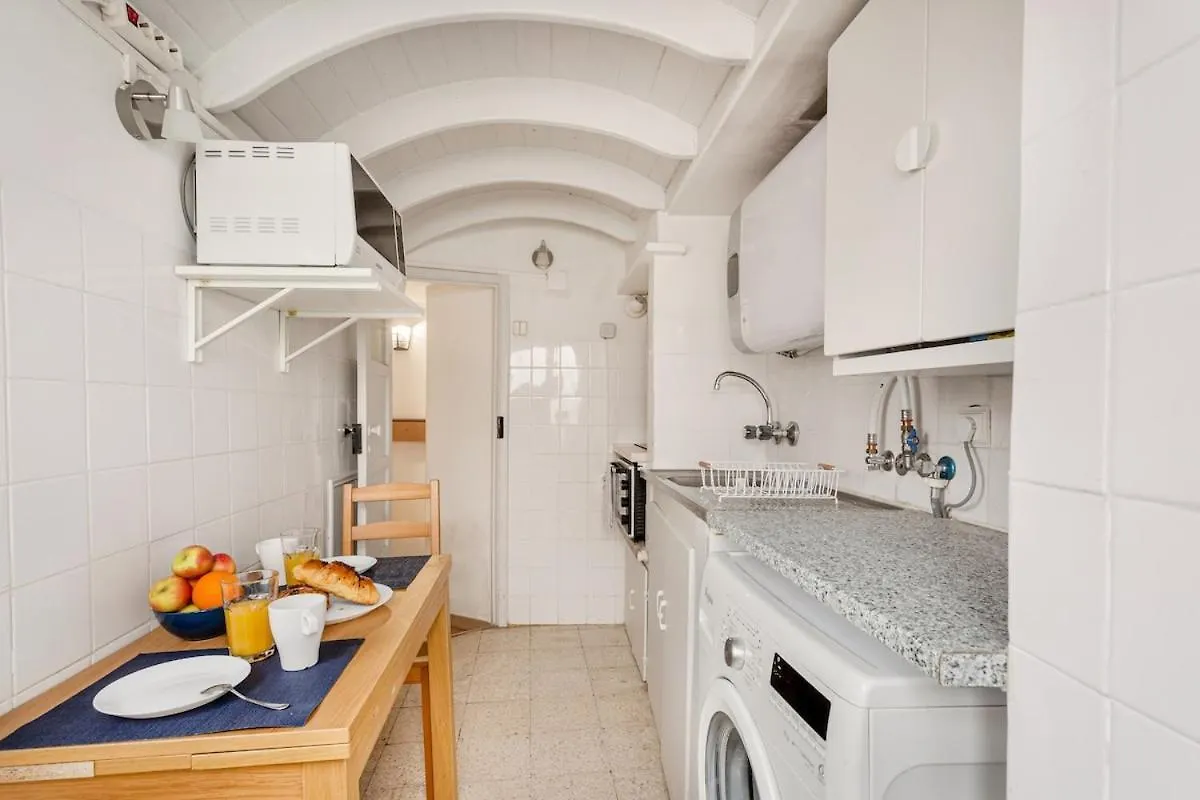 Chiado Cozy Loft Apartment Lisbon