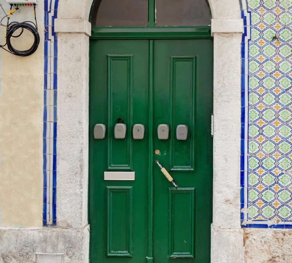 Chiado Cozy Loft Apartment Lisbon